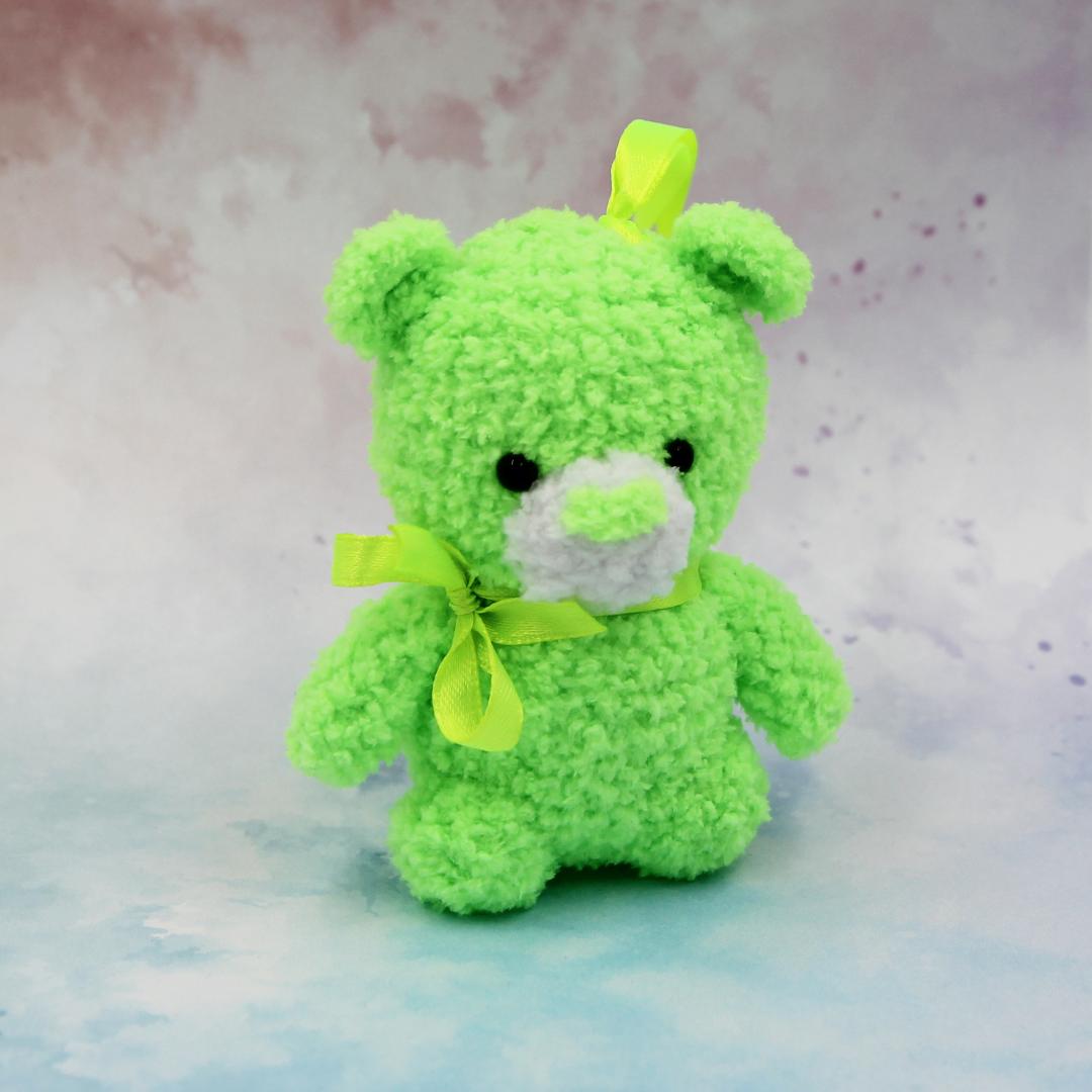 Вязаная игрушка Зеленый Медвежонок 8 см