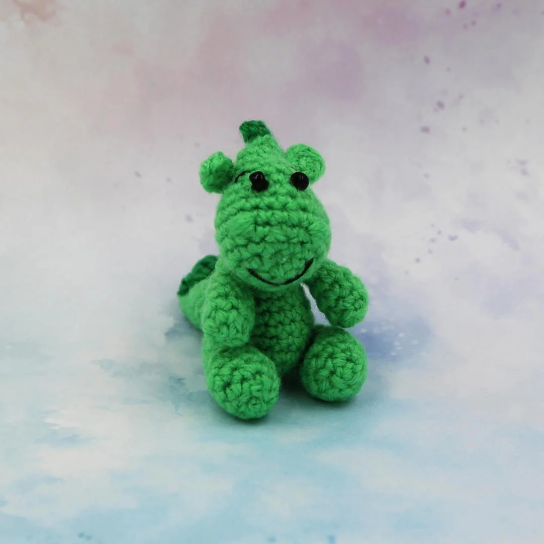Вязаная игрушка Зеленый Дракончик 6 см