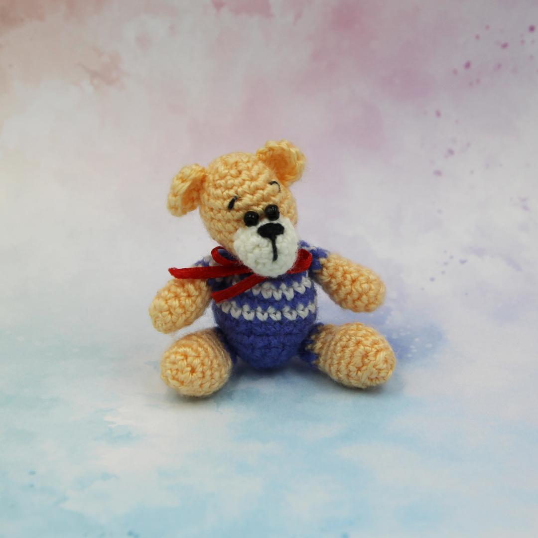 Вязаная игрушка Мишка в Тельняшке 7 см