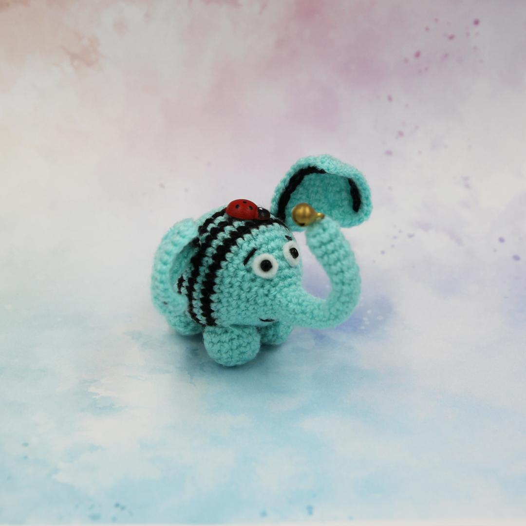 Вязаная игрушка Бирюзовый Слоник 3/9 см