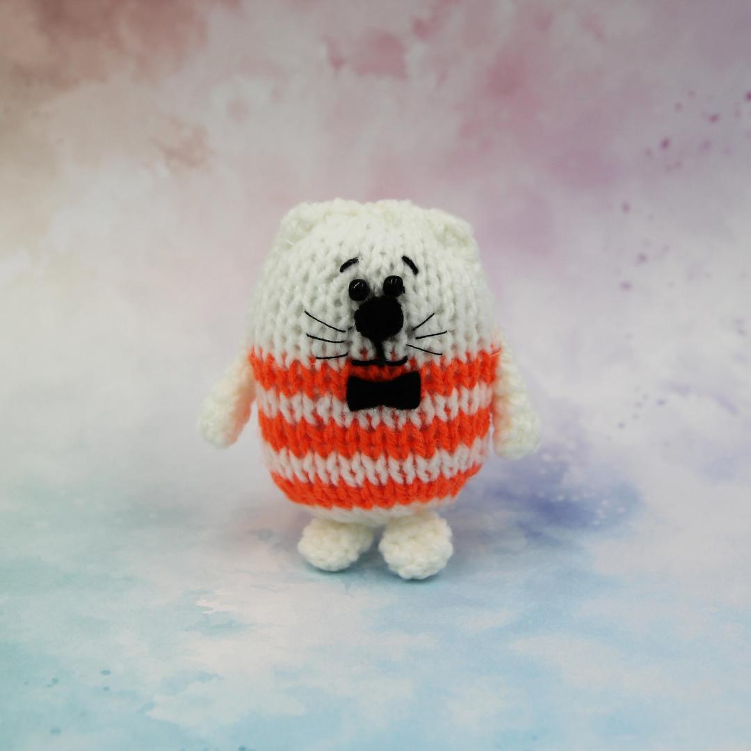 Вязаная игрушка Полосатый Котик 7 см