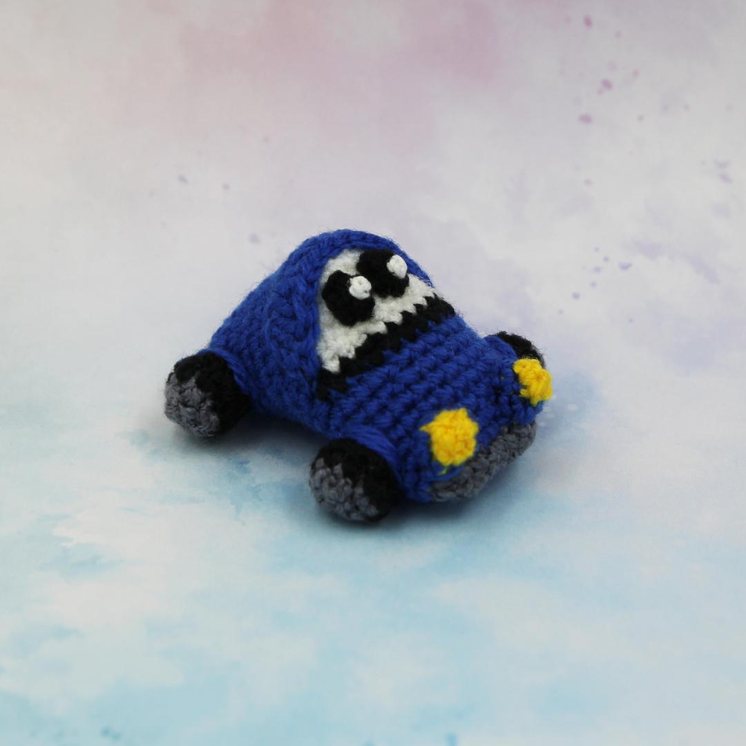 Вязаная игрушка Машинка 6.5 см