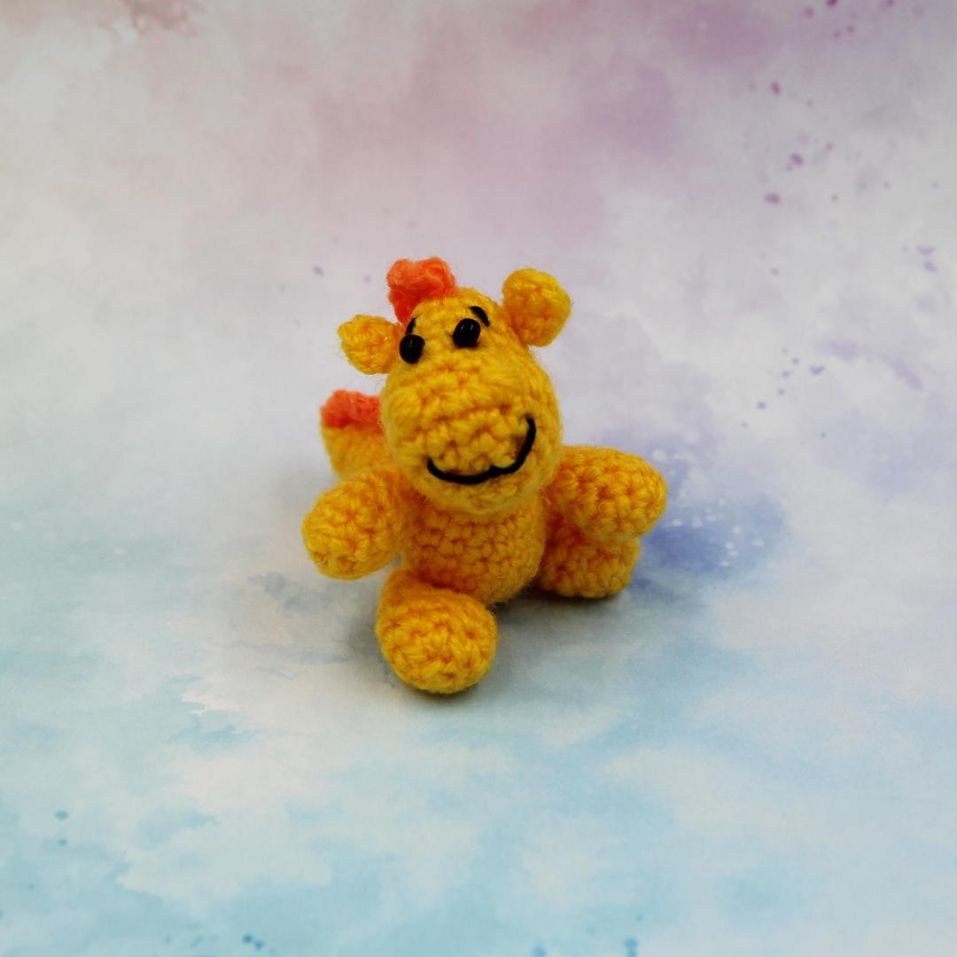 Вязаная игрушка Желтый Динозаврик 7 см