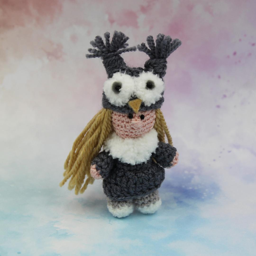 Вязаная игрушка Куколка-сова 9 см